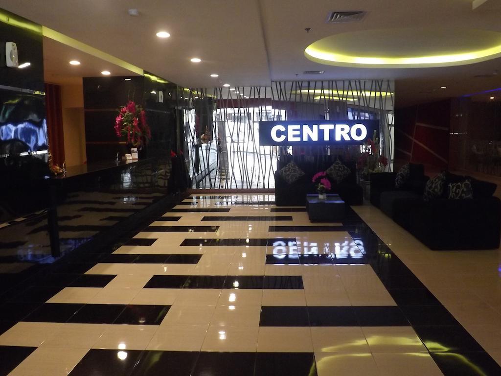 Quin Centro Hotel Palembang Exterior foto