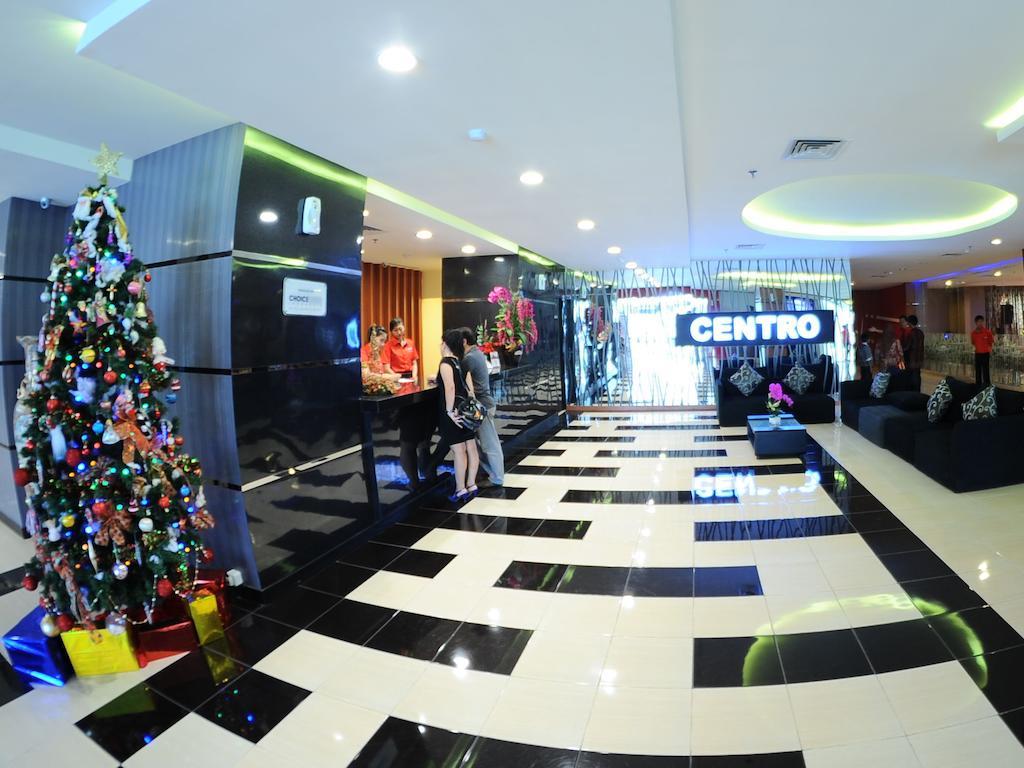 Quin Centro Hotel Palembang Exterior foto
